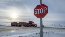 Humboldt Broncos families fight to keep Saskatchewan government named in lawsuit